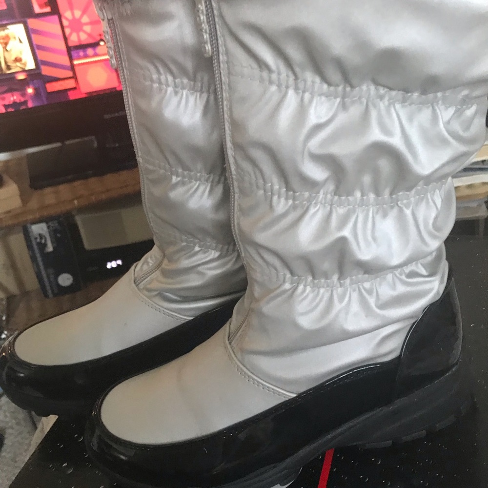 TOTES RACHEL SNOW BOOTS